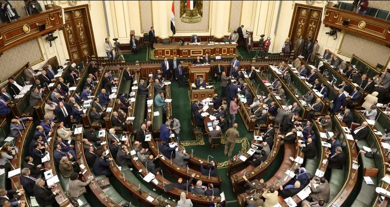 السادات يطلب إلغاء «البسملة» من افتتاح جلسات البرلمان