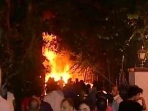 الإصلاح والتنمية يدين حرق المقر الإنتخابى لشفيق ، ويدعو لسلمية التظاهر