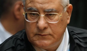 “السادات” يطالب الرئيس القادم باتباع أسلوب “منصور” في التعامل مع الشعب