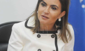 أنور السادات : ممثلة البنك الدولى لم تراعى الحيادية وتطرقت لجوانب سياسية