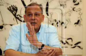 السادات: انفراجة في الأزمة السياسية.. و«الإنقاذ»: لم نتلق أية مبادرة للحل