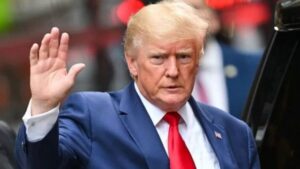 السادات : فوز ترامب يمثل عصر جديد للسياسة الأمريكية