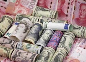 السادات يطالب طارق عامر بعقد اجتماعي تشاوري مع الأحزاب بشأن ازمة الدولار