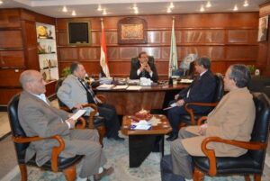 السادات : تكليف الخدمة العامة من الجنسين قرار غير مدروس