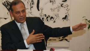 "عصمت السادات": لجنة الأحزاب تعمل وفقًا لأهوائها وليس حسب القوانين