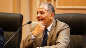 أنور السادات منسق مبادرة الحوار الدولي لـ الشروق: إطلاق سراح النشطاء بداية لتوافق وطني