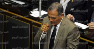 السادات: يجب آلا يدفع الشعب وحده فاتورة التقشف