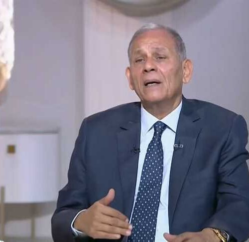 محمد أنور السادات: إمكانية إجراء تعديلات دستورية خلال البرلمان المقبل «واردة»