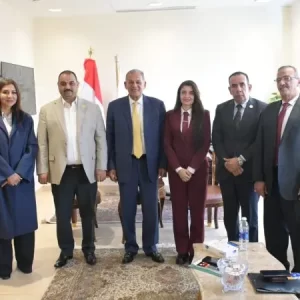 اجتماع السيد محمد أنور السادات رئيس حزب الإصلاح والتنمية اليوم بنواب الحزب في مجلس النواب